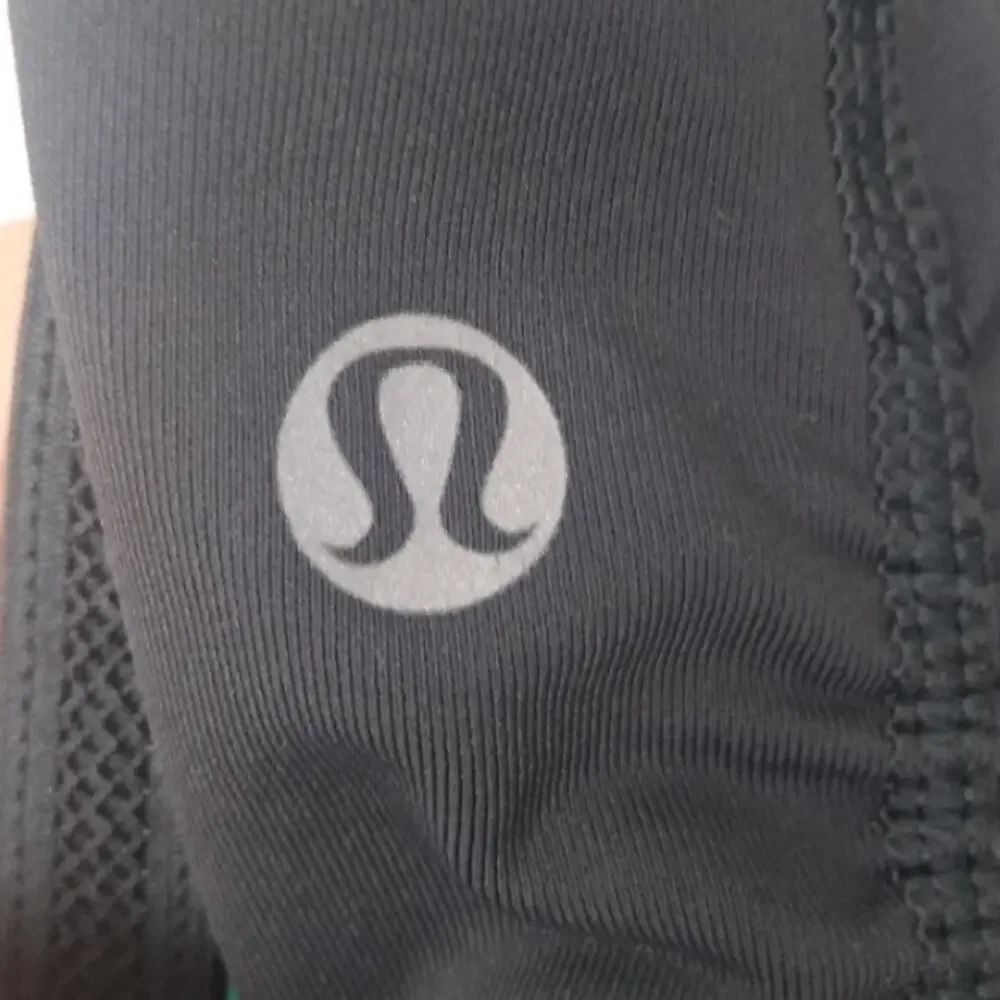 Lululemon Race With Grace Crop Leggings Soot / Bali Breeze Size 4 (Flaws)